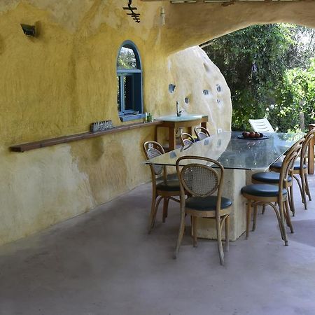 Sede Zevi Dutch Farm Israel B&B 외부 사진
